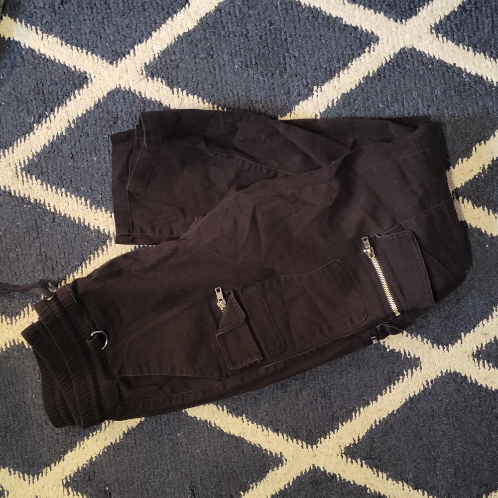 Hot topic black pants